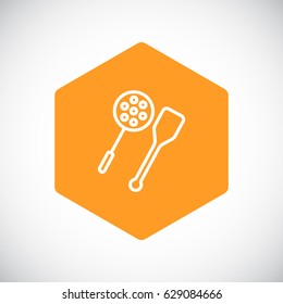 slotted spoon and a wooden spatula for frying icon