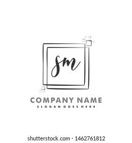 SM Initial beauty monogram logo vector