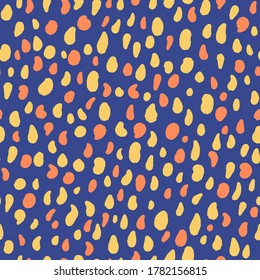 Small brush strokes simple geometric elements. Trendy flat illustration with little colorful painted round and oval shapes, Abstract seamless pattern in minimalist style. Fashion design.