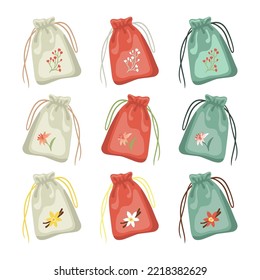 Pequeñas bolsas de tela con cordones. Ilustraciones vectoriales de sacos de diferentes colores. Bolsa blanca, roja y verde con bordado floral aislada en blanco. Presente, regalo, concepto de moda ecológica