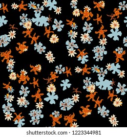 Small Floral Seamless Texture with Cute Wild Flowers. Girlie Rapport for Linen, Textile, Fabric in Trendy Country Style. Colorful Seamless Pattern with Tiny Flowers. Vector Background