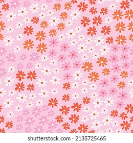 Kleine Blumen nahtloses Muster. Botanisch-süßer Hintergrund. Blühende Wiese. Blumendruck. Vektorgrafik von Pflanzen. Liberty-Stil.