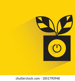 olla de planta inteligente y sensor con sombra sobre fondo amarillo