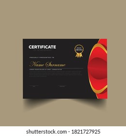 Plantilla de diseño de certificado de apreciación rojo inteligente con formas modernas