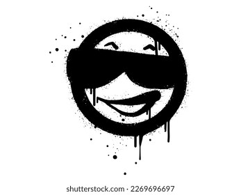 Carácter sonriente emoticono facial con gafas de sol. Sonrisa de graffiti pintada con aerosol en negro sobre blanco. aislado de fondo blanco. ilustración vectorial