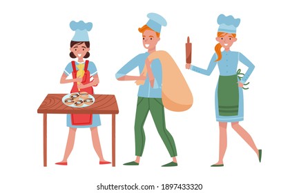 Hombre sonriente y mujer horneando pan y haciendo confecciones conjunto de ilustraciones vectoriales