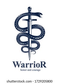 Serpiente y Daga, Serpent envuelve en torno a un tatuaje vintage con vector de espada, la vida es un concepto de lucha, logo alegórico o emblema de un símbolo antiguo.
