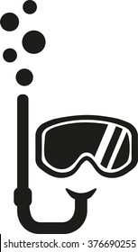 Snorkel mask with snorkel and bubbles