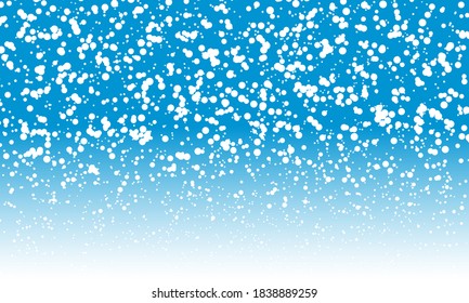 Fondo de nieve. Nevada de invierno. Los copos de nieve blancos en el cielo azul. Fondo de Navidad. Cae la nieve.