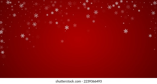 La nieve superó el fondo de la navidad. Sutiles copos de nieve volando y estrellas de fondo rojo navideño. Sobrecoste de nieve festivo. Ilustración vectorial amplia.