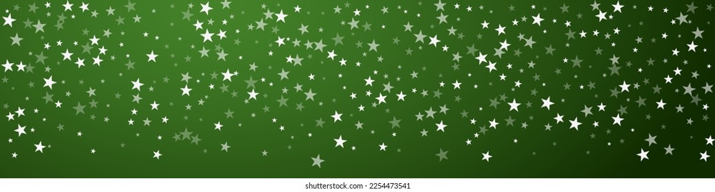 La nieve superó el fondo de la navidad. Sutiles copos de nieve volando y estrellas sobre fondo verde navideño. Sobrecoste de nieve festivo. Ilustración de vector panorámica.