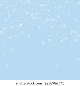 La nieve superó el fondo de la navidad. Sutiles copos de nieve volando y estrellas en el fondo azul claro del invierno. Sobrecoste de nieve festivo. Ilustración vectorial cuadrada.