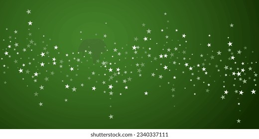 La nieve superó el fondo de la navidad. Sutiles copos de nieve volando y estrellas sobre fondo verde navideño. Sobrecoste de nieve festivo. Ilustración vectorial amplia.
