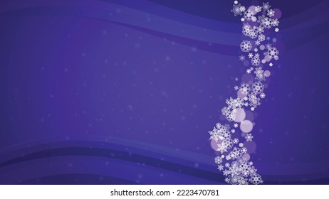 Borde de copos de nieve con nieve ultravioleta. Fondo de Año Nuevo. Marco invernal para volante, tarjeta de regalo, invitación a fiesta, oferta minorista y anuncio. fondo de moda navideño. Banner de vacaciones con borde de copo de nieve