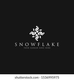 Snowflake logo template vector. Snowflake icon vector