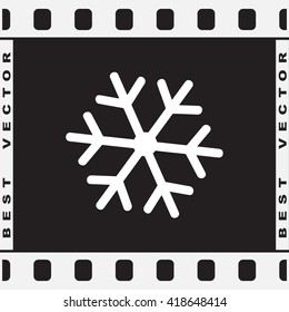 Snowflake sign icon, vector illustration. Flat design style