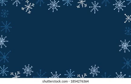 Marco simple de garabato de copo de nieve. Elemento de nieve dibujado a mano aislado en fondo blanco. Temporada de invierno, celebración de Navidad