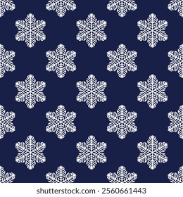 Schneeflocken nahtloses Muster, detaillierte handgezeichnete Vektorliniengrafik. Grafische Umriss-Doodle-Zeichnung. Weihnachten und Neujahr Hintergrund für frostiges Winterdesign, Geschenkverpackung, Verpackung, Textilien