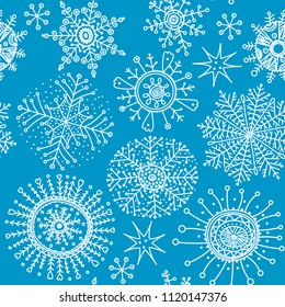 Snowflakes seamless pattern. Vector christmas snow flakes background. Abstract xmas and new year snow fall illustration. Traditional winter hand crafted decoration. 