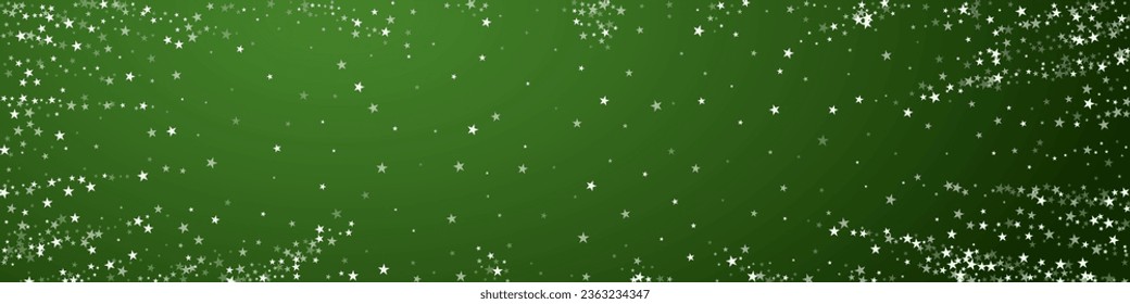 Schneeweißer Weihnachtshintergrund. Subtile fliegende Schneeflocken und Sterne auf Weihnachtsgrünem Hintergrund. Delikate, süße, schneebedeckte Weihnachten. Panoramavektorgrafik.