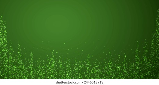 Schneebedeckter Weihnachtshintergrund. Subtil fliegende Schneeflocken und Sterne auf weihnachtlich grünem Hintergrund. Zarte süße schneereiche Weihnachten. Große Vektorillustration.