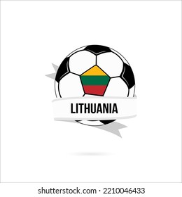 Baloncesto de fútbol diseño mínimo con bandera de Lituania. Bandera de Lituania en una pelota de fútbol con el texto Lituania en la cinta. Ilustración vectorial eps10