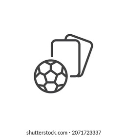 Icono de línea de pelota de fútbol y tarjetas de árbitro. signo de estilo lineal para concepto móvil y diseño web. Icono vectorial de la tarjeta de penalización y el contorno de la pelota de fútbol. Símbolo, ilustración del logotipo. Gráficos vectoriales