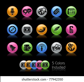 Social Media Icons// Gelcolor Series -------It includes 5 color versions for each icon in different layers ---------