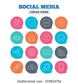 Social media icons. Speech bubble, lovers relationships and human person. Rss, share and mail envelope. Musical note, smartphone and smile. Flat speech bubbles with linear icons. Vector