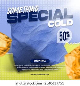 Banner de produto de mídia social on-line com gelo amarelo ao lado, papel azul e modelo de design brilhante