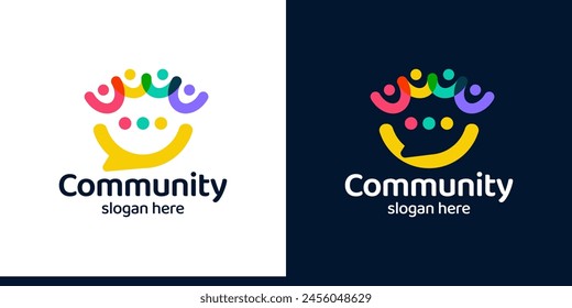 Red de Equipo Social Logo design. Logo de la burbuja del chat con el trabajo en equipo en el Vector del icono gráfico del diseño del estilo colorido