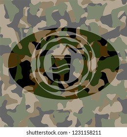 soda icon inside camo texture