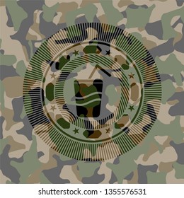 soda icon inside camo texture