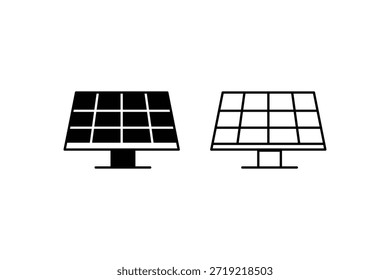 Paneles solares en soportes uno al lado del otro en blanco y negro