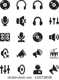 Solid Black Vector Icon Set - horn vector, loudspeaker, silent mode, drumroll, headphones, microphone, CD, volume, no sound, operator, pc speaker, settings