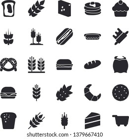 Solid vector icon set - cake flat vector, rolling pin, flour, groats, ear, biscuit, pancakes, bagel, croissant, bread, hamburger, hot dog, sandwich, spike, grocery trolley fector