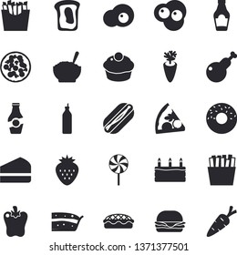 Solid vector icon set - ketchup flat vector, hamburger, hot dog, pizza, cupcake, piece of cake, donut, porridge, pie, chicken, lollipop, carrot, bell pepper, French fries, scrambled eggs, Strawberry