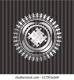 solution icon inside silver shiny badge
