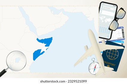 Mapa y bandera de Somalia, avión de carga en el mapa detallado de Somalia con bandera, pasaporte, lupa y avión. Plantilla de vectores.