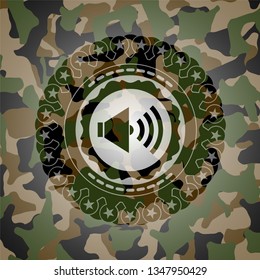 sound icon on camo pattern