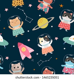El espacio se caracteriza por un diseño sin fisuras con dibujos animados, gatitos bonitos con elegantes cortos. Ilustración vectorial.