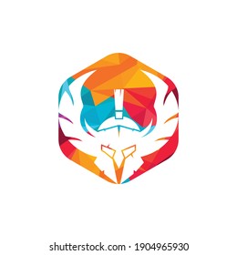 Guerrero espartano con diseño de logotipo vectorial de alas. Diseño del logo del caballero Guerrero.	