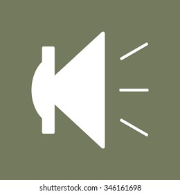  Speaker volume on line art icon 