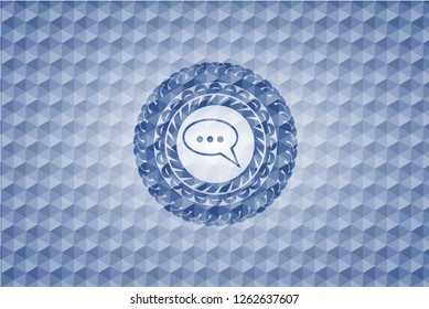speech bubble icon inside blue polygonal badge.