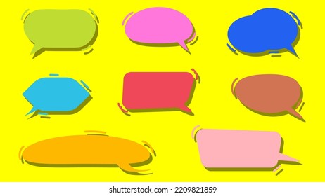conjunto de burbujas de voz. caja de chat de dibujos animados de color en blanco aislada en fondo amarillo  