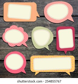 Speech bubbles. Vector set. Wood texture, vector background.