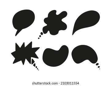Reden, dachte, sprechen Sie handgezeichnet Text Blasen gesetzt. Sprich Wolken skizzieren. Doodle Ballon Form. Mit einem Pinselstift im Skizzenstil gezeichnet. Leere leere schwarze Sprachblase. Wolken. Aufkleber für Aufgaben