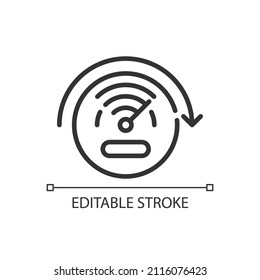 Sensor de velocidad píxel icono lineal perfecto. Medición de la eficiencia. Monitorear el rendimiento. Ilustración de línea delgada. Símbolo de contorno. Dibujo del contorno del vector. Trazo editable. Tipo de letra arial utilizado