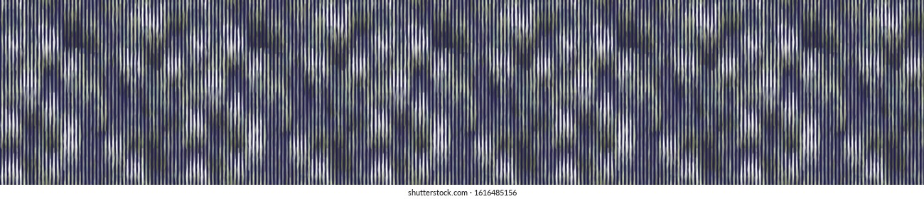 Spliced vector camouflage marl border texture. Variegated mottled ribbon trim. Seamless camo heather pattern. Modern distorted masculine textile trim. Military green fashion disrupted glitch edge.