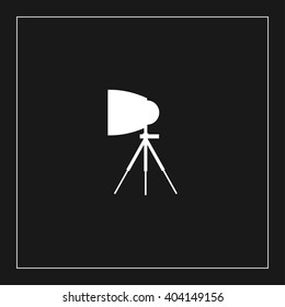 spotlight reflector icon. spotlight reflector vector illustration